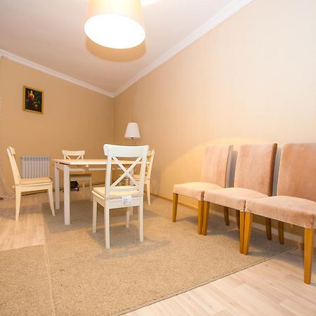 Hotel Jasmine Atiraw Buitenkant foto