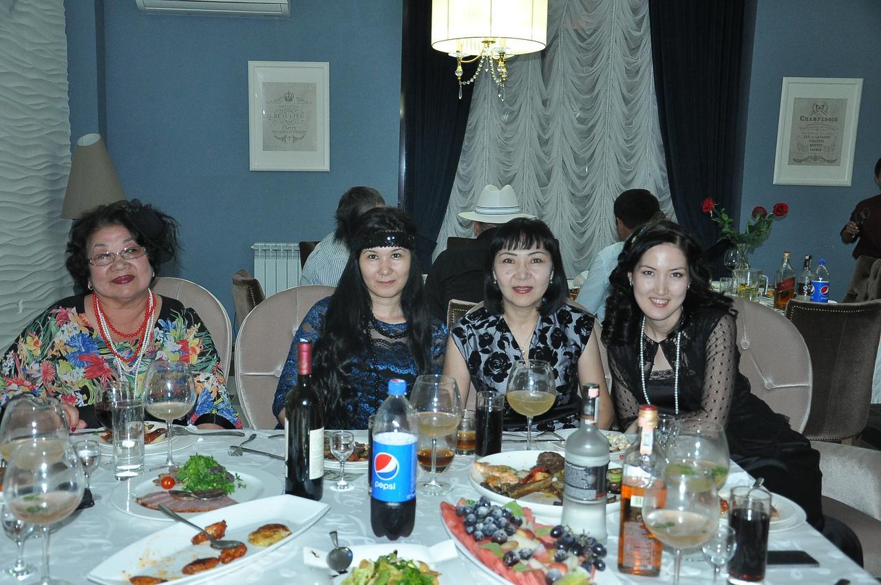 Hotel Jasmine Atiraw Buitenkant foto